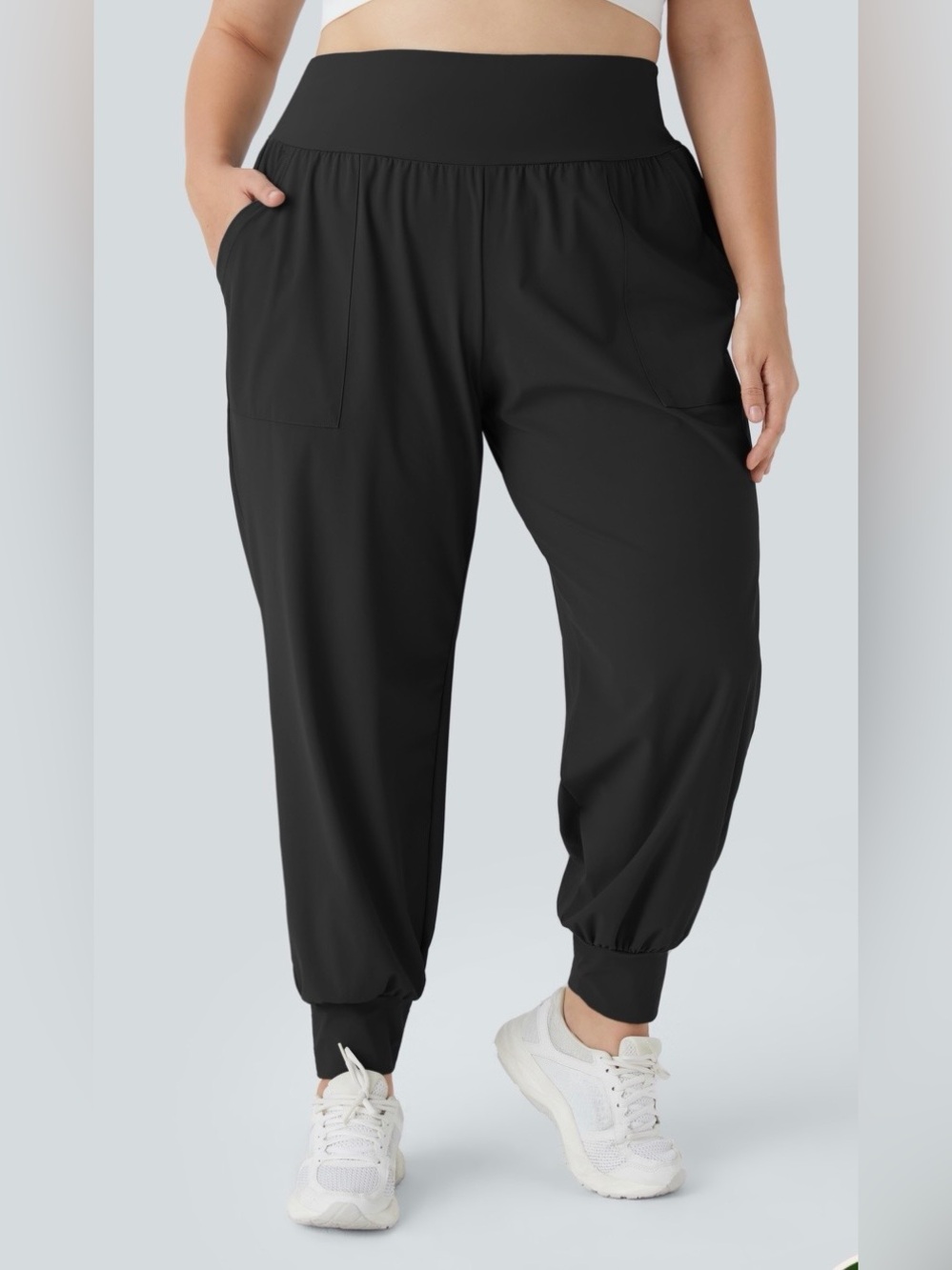 HALARA Black High-Waist Jogger Pants with Pockets